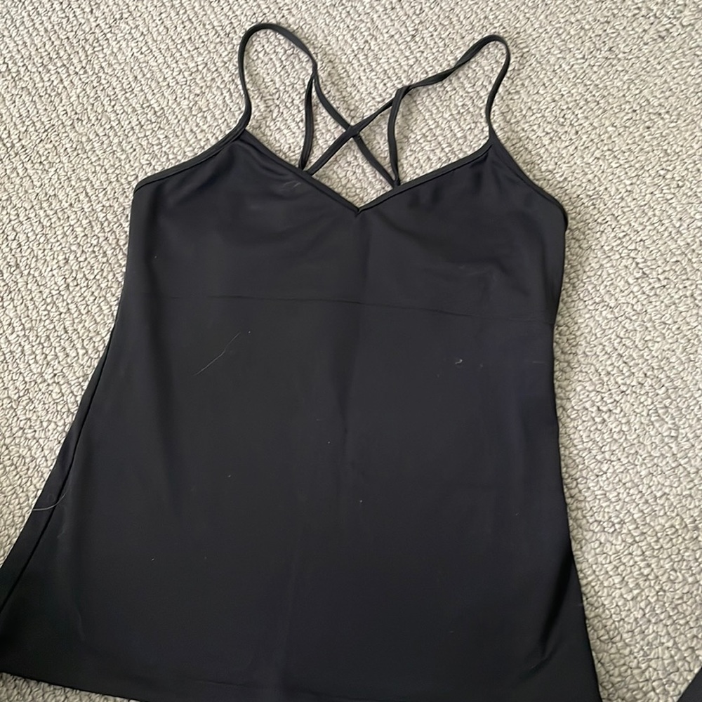 ALO yoga top